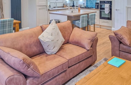 Sturton By Stow Chalet De Esquí | Alojamiento de 2 habitaciones en Thorney, Nr Lincoln