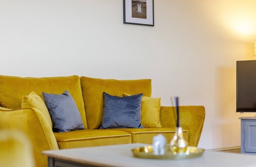 Kineton Cabaña | 2 bedroom accommodation in Little Kineton