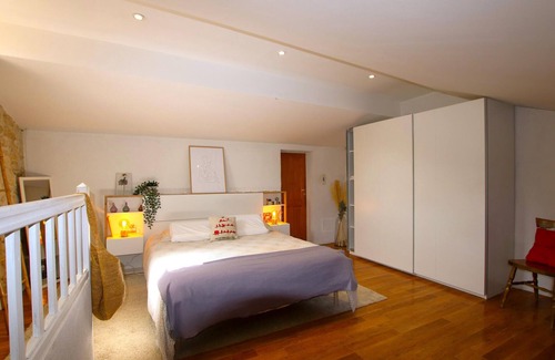 Saint-Restitut Casa | 2 bedroom accommodation in Saint Restitut
