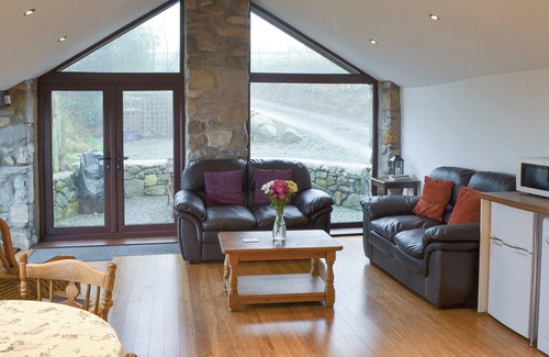Pentrefelin Cabaña | Alojamiento de 2 habitaciones en cerca de Criccieth