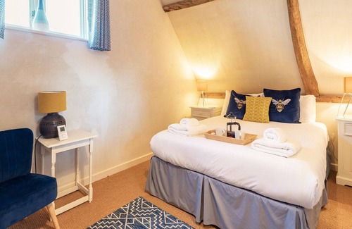 North Walsham Cabaña | 2 bedroom accommodation in Suffield, near North Walsham