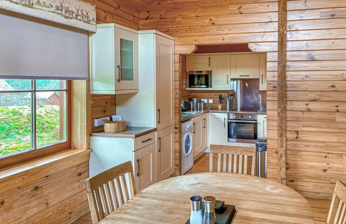 Clova Chalet De Esquí | Alojamiento de 2 habitaciones en Nr Kirriemuir