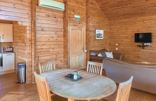 Clova Chalet De Esquí | Alojamiento de 2 habitaciones en Nr Kirriemuir