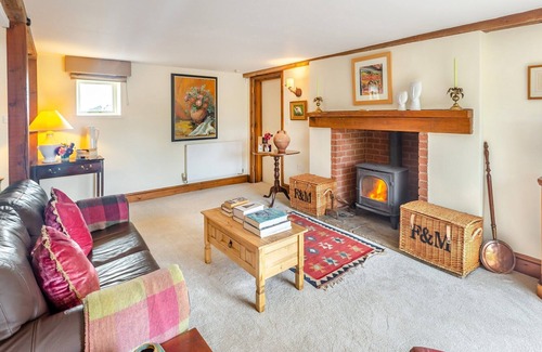 Boraston Cabaña | 2 bedroom accommodation in Tenbury Wells