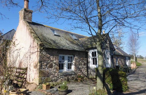 Logie Coldstone Cabaña | 2 bedroom accommodation in Dinnet, near Aboyne