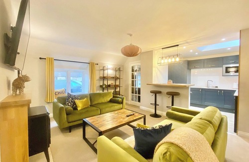Cirencester Cabaña | 2 bedroom accommodation in Cirencester