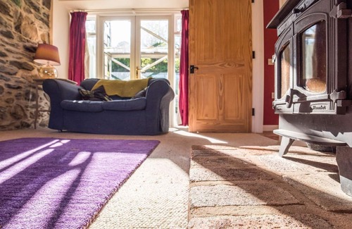 Machynlleth Cabaña | 2 bedroom accommodation in Machynlleth