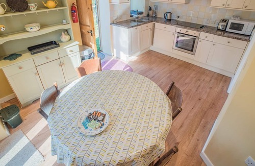 Machynlleth Cabaña | 2 bedroom accommodation in Machynlleth