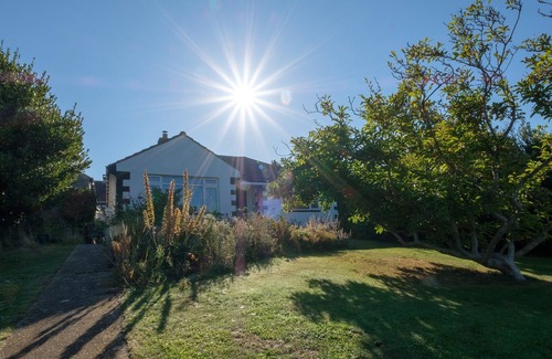 Totland Bay Cabaña | Alojamiento de 2 habitaciones en Totland Bay