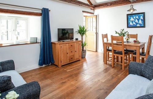 Branscombe Cabina | 2 bedroom accommodation in Branscombe