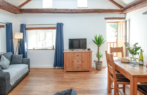 Branscombe Cabina | 2 bedroom accommodation in Branscombe