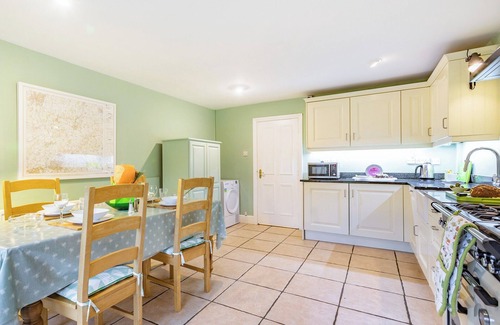 Cheltenham Cabaña | Alojamiento de 2 habitaciones en Cheltenham, near Gloucester