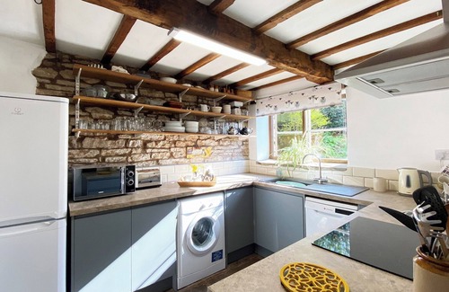 Clee Saint Margaret Cabaña | Alojamiento de 2 habitaciones en Clee St Margaret, near Ludlow