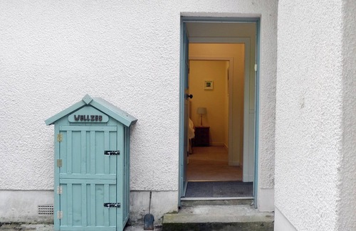 Dunfermline Cabaña | Alojamiento de 2 habitaciones en Oakley, near Dunfermline