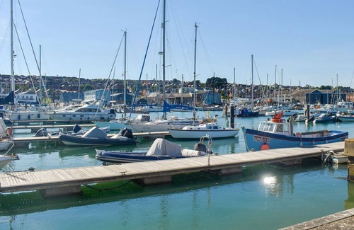 East Cowes Cabaña | 2 bedroom accommodation in East Cowes