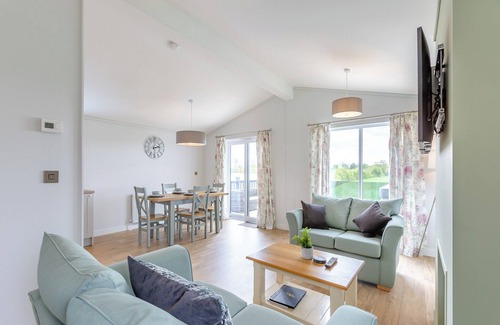 Edingworth Cabina | 2 bedroom accommodation in Edingworth
