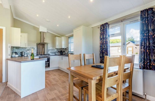 Upper Battlefield Chalet De Esquí | Alojamiento de 2 habitaciones en Shrewsbury