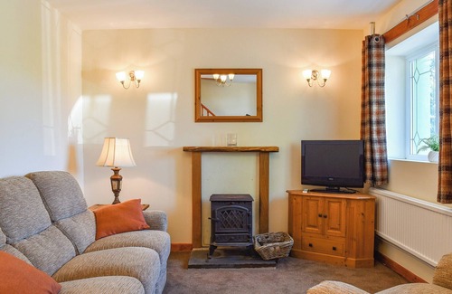 Ammanford Cabaña | 2 bedroom accommodation in Llandyfan, Ammanford