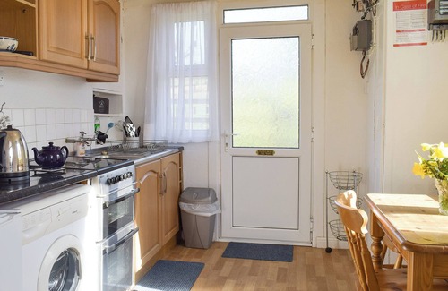 Bontnewydd Cabaña | 2 habitaciones alojamiento en Swyddffynnon, cerca de Devils Bridge