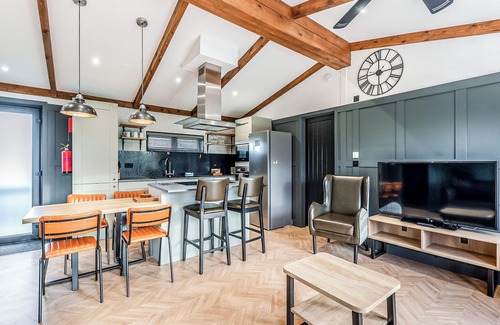 Saintbury Chalet De Esquí | Alojamiento de 2 habitaciones en Snitterfield, Stratford Upon Avon