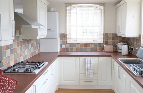 Abingdon Cabaña | 2 bedroom accommodation in Abingdon-on-Thames, near Oxford
