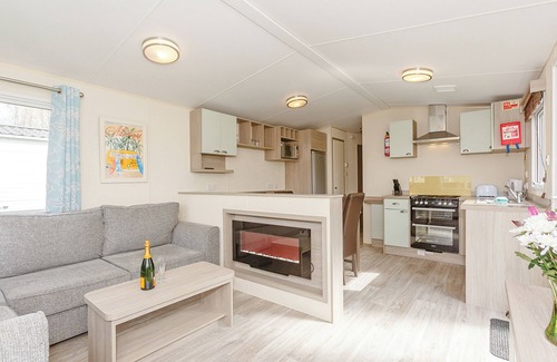 Llanasa Casa | 2 bedroom accommodation in Talacre, Holywell