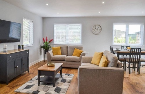 Offenham Cabina | 2 bedroom accommodation in Offenham