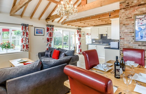 Burgh le Marsh Cabaña | 2 bedroom accommodation in Burgh-le-Marsh, near Skegness