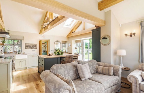 Stanbury Cabaña | 2 bedroom accommodation in Wilsden, near Haworth