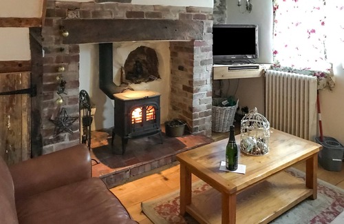 Bronant Cabaña | 2 bedroom accommodation in Bronant, near Aberystwyth