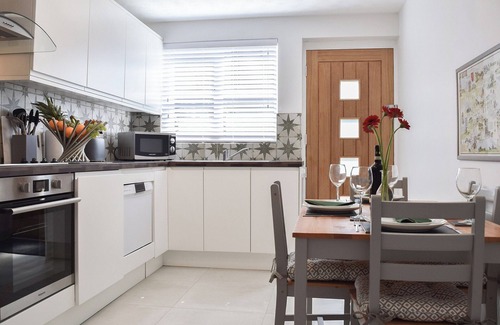 Bampton Cabaña | 2 bedroom accommodation in Bampton