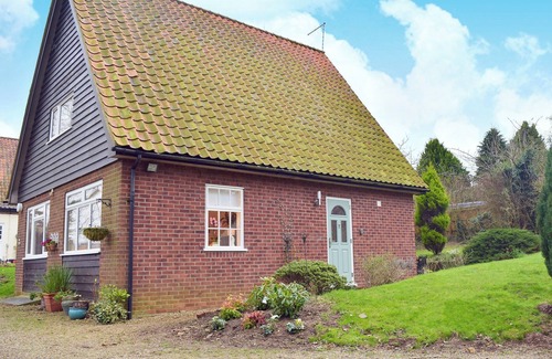 Wangford Cabaña | 2 bedroom accommodation in Wangford, near Southwold
