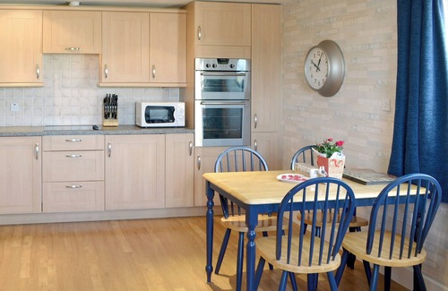 West Bay Cabaña | 2 habitaciones de alojamiento en Bridport