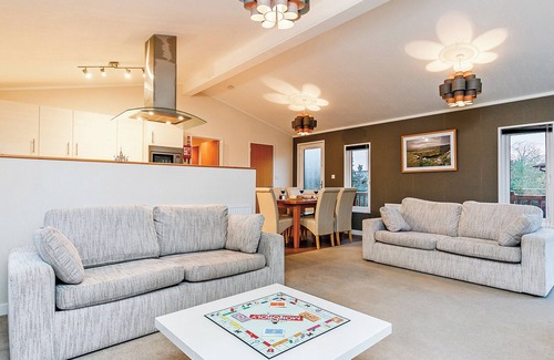 Cheddar Chalet De Esquí | 2 bedroom accommodation in Cheddar