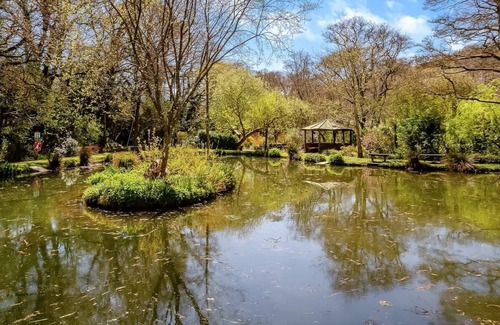 Saltash Chalet De Esquí | 2 bedroom accommodation in Notter Bridge, Saltash