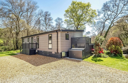 Saltash Chalet De Esquí | 2 bedroom accommodation in Notter Bridge, Saltash