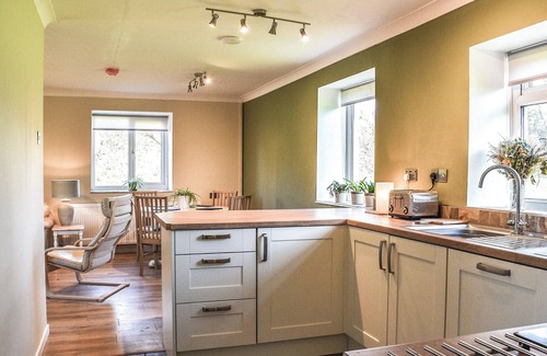 Gowerton Cabaña | Alojamiento de 2 habitaciones en Gowerton, near Swansea