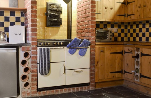 Whitland Cabaña | 2 habitaciones alojamiento en Llandewi Velfrey, cerca de Narberth