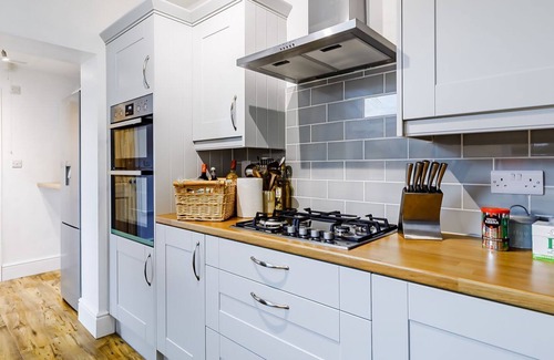 Alton Cabaña | 2 bedroom accommodation in Alton
