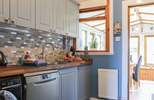 Crieff Cabaña | Alojamiento de 2 habitaciones en Comrie, near Crieff