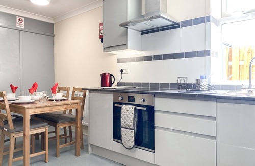 Hythe Cabaña | 2 bedroom accommodation in Palmarsh, near Dymchurch