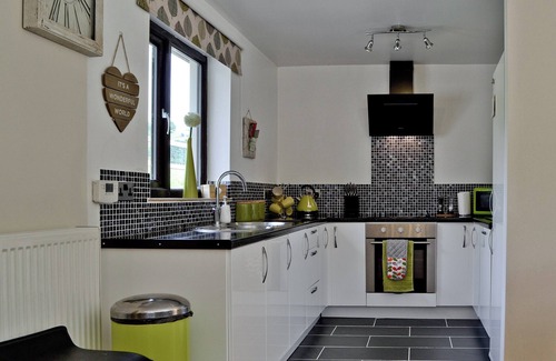 Tirabad Cabaña | Alojamiento de 2 habitaciones en Heyope, near Knighton