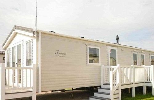St George Casa | 2 bedroom accommodation in Towyn