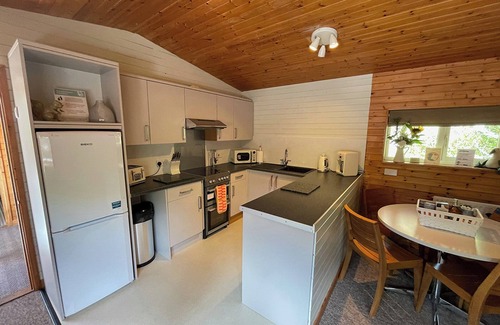 Bude Chalet De Esquí | 2 bedroom accommodation in Stratton, Bude
