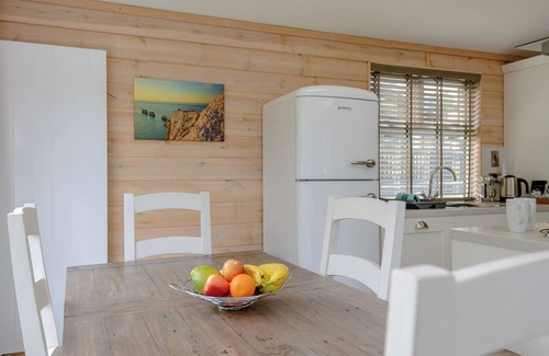 Ryde Chalet De Esquí | Alojamiento de 2 habitaciones en Wootton Bridge, Nr Cowes