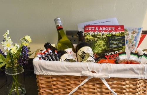 Harome Cabaña | 2 bedroom accommodation in Harome, near Helmsley