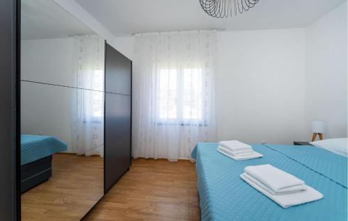 Galovac Apartamento | 2 Bedroom Amazing Apartment In Galovac