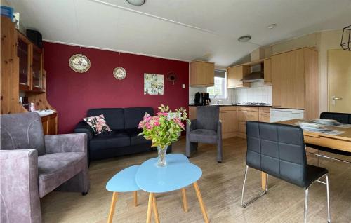 Tzummarum Casa | 2 Bedroom Amazing Home In Tzummarum