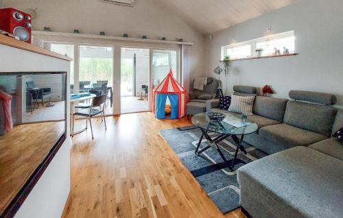 Skummesloevsstrand Casa | 2 Bedroom Amazing Home In Skummeslöv