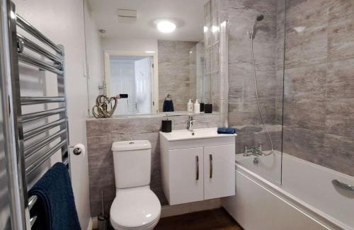 Frampton on Severn Apartamento | 2 bedroom apartment in Stratford upon Avon with free onsite parking